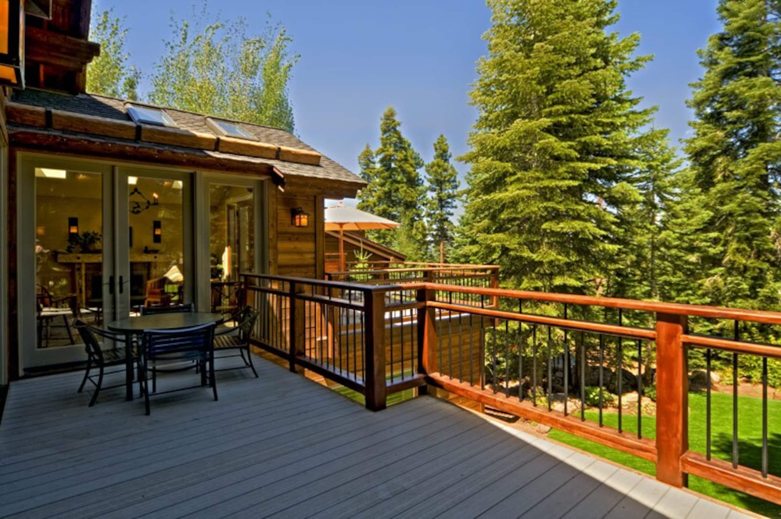 Big Springs Luxury in Northstar - 6BR, Ski Shuttle - Photo 3