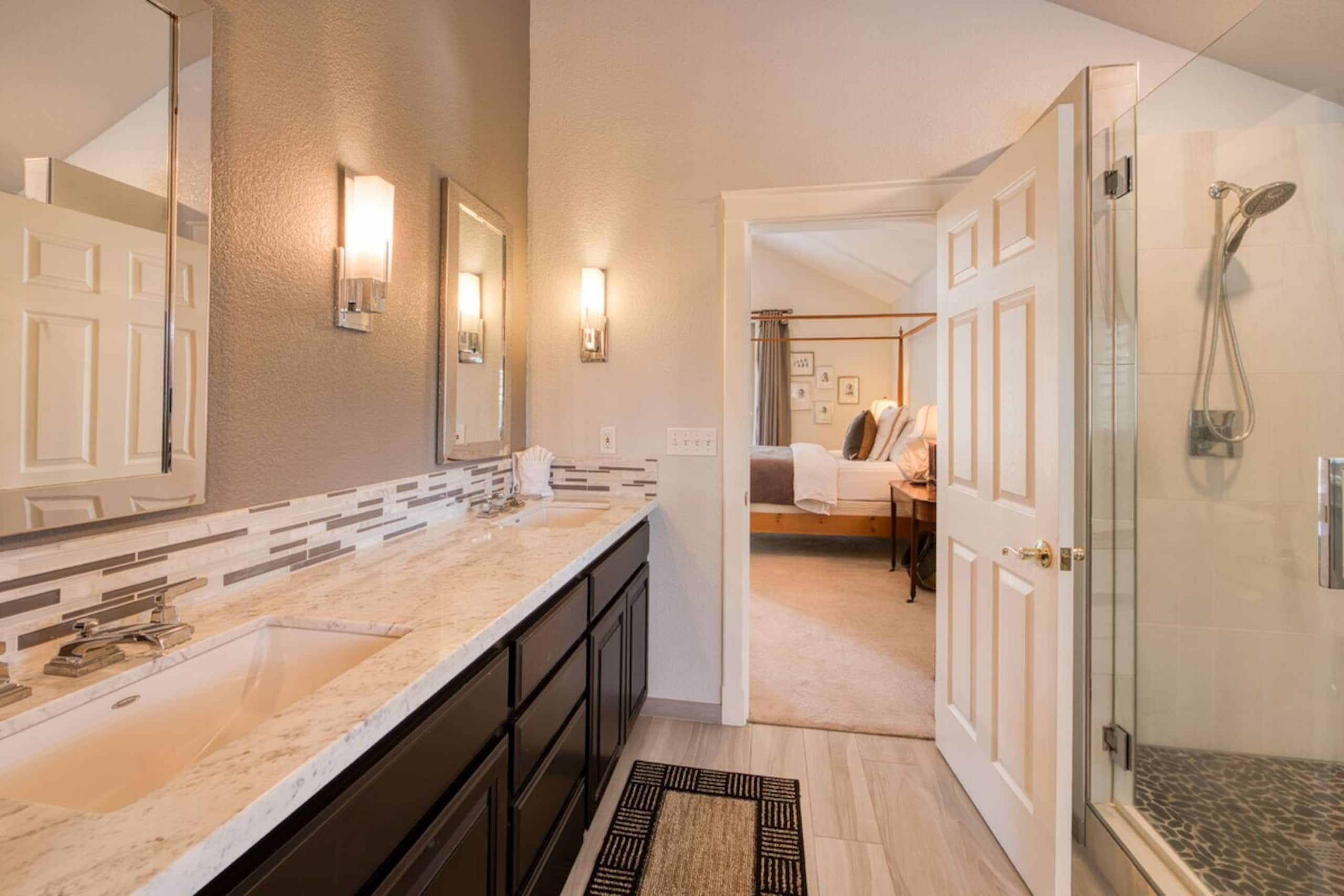 Big Springs Luxury in Northstar - 6BR, Ski Shuttle - Photo 17
