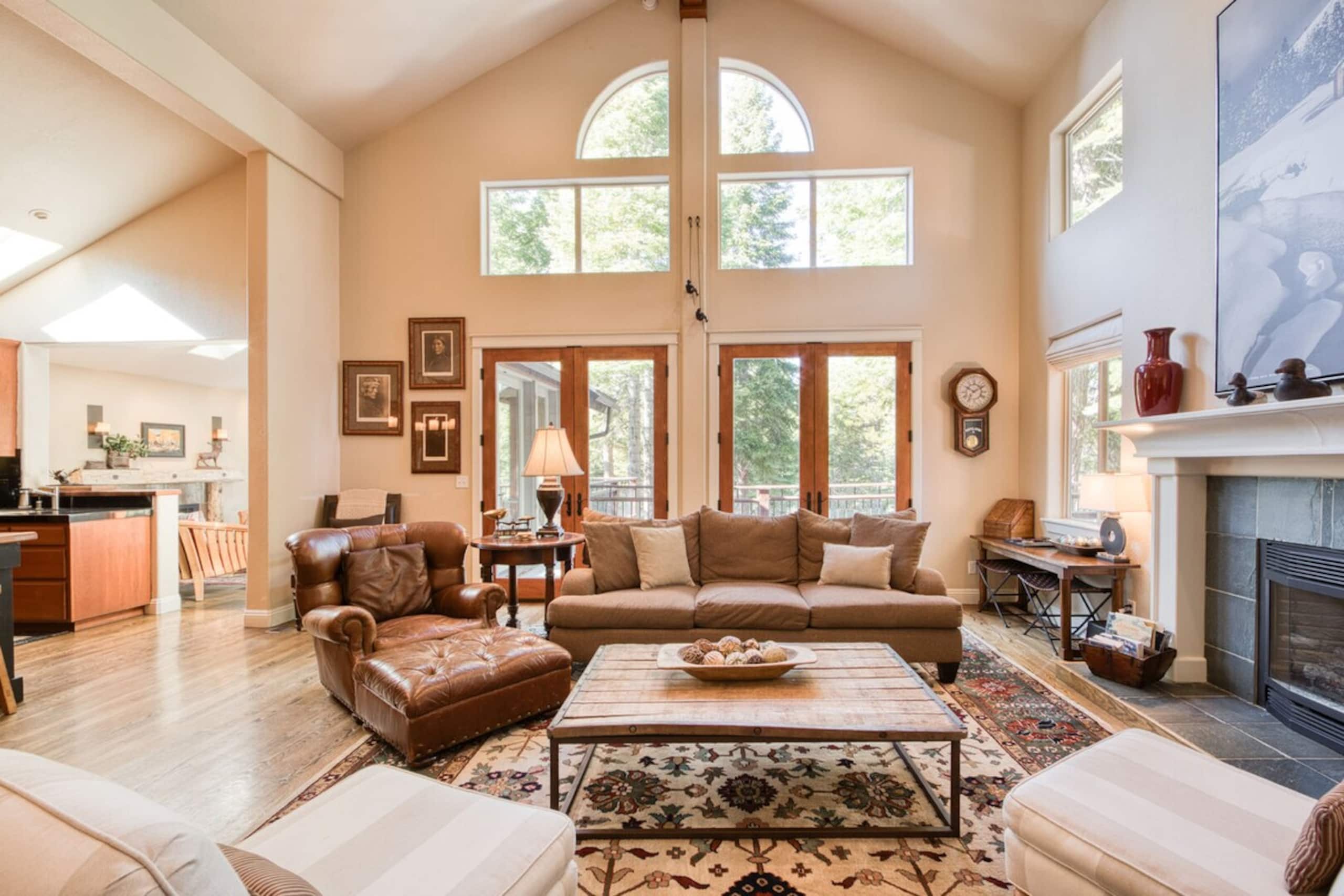 Big Springs Luxury in Northstar - 6BR, Ski Shuttle - Photo 8