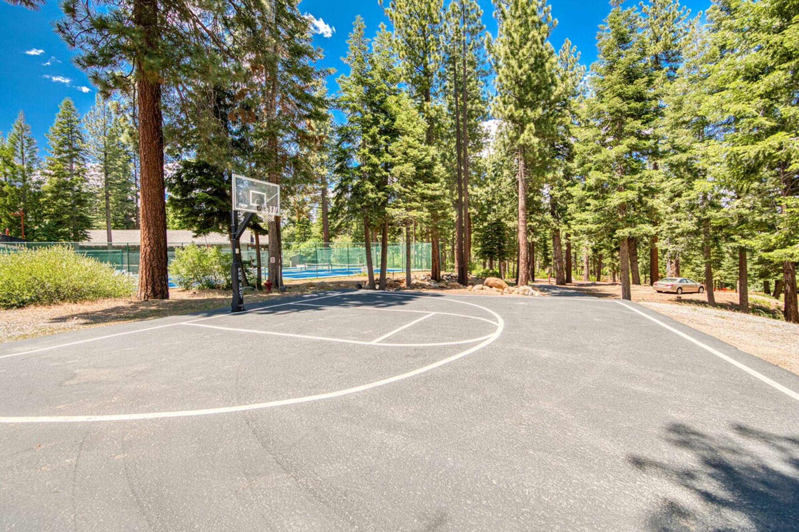 Big Springs Luxury in Northstar - 6BR, Ski Shuttle - Photo 57