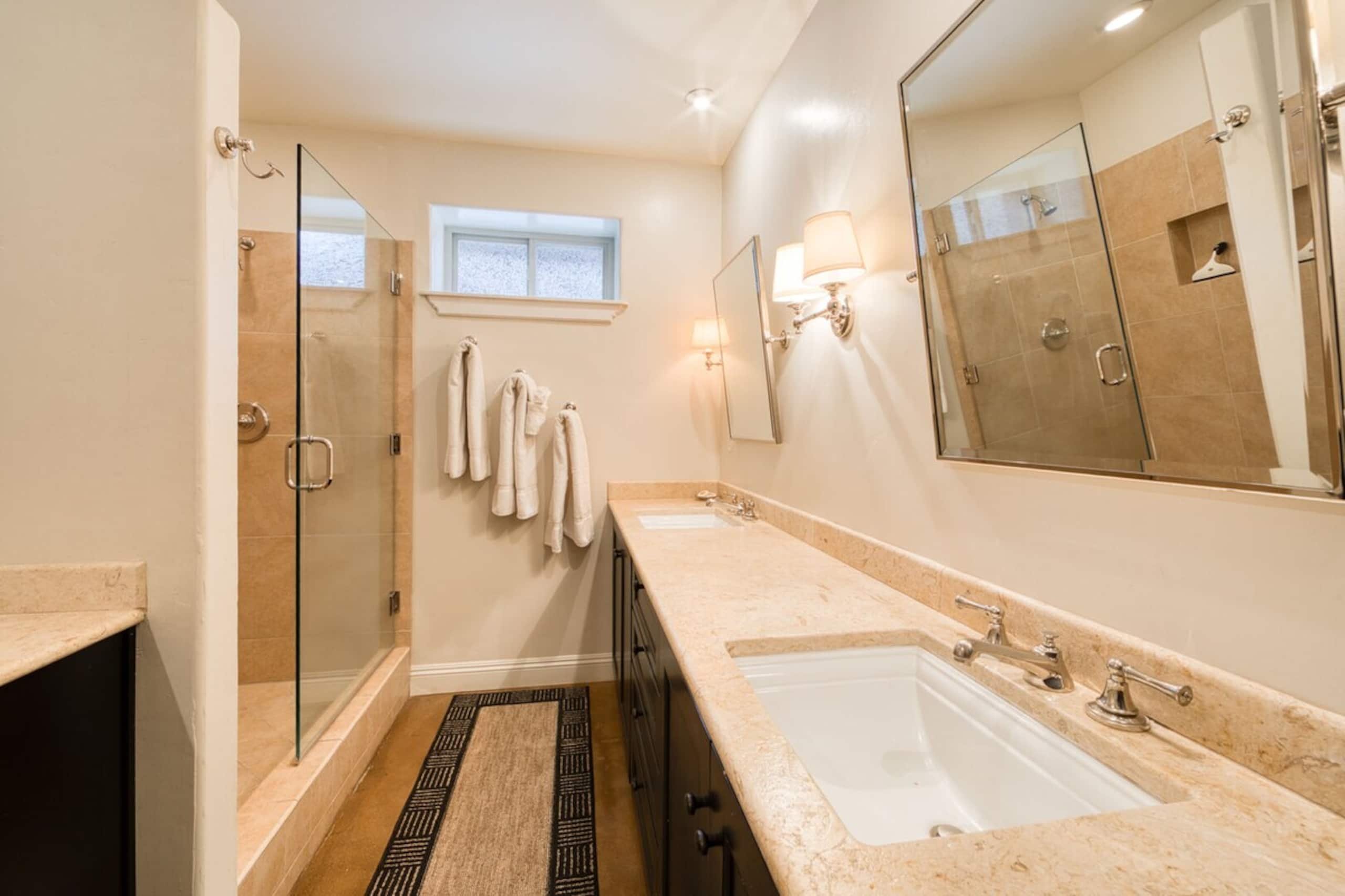 Big Springs Luxury in Northstar - 6BR, Ski Shuttle - Photo 36