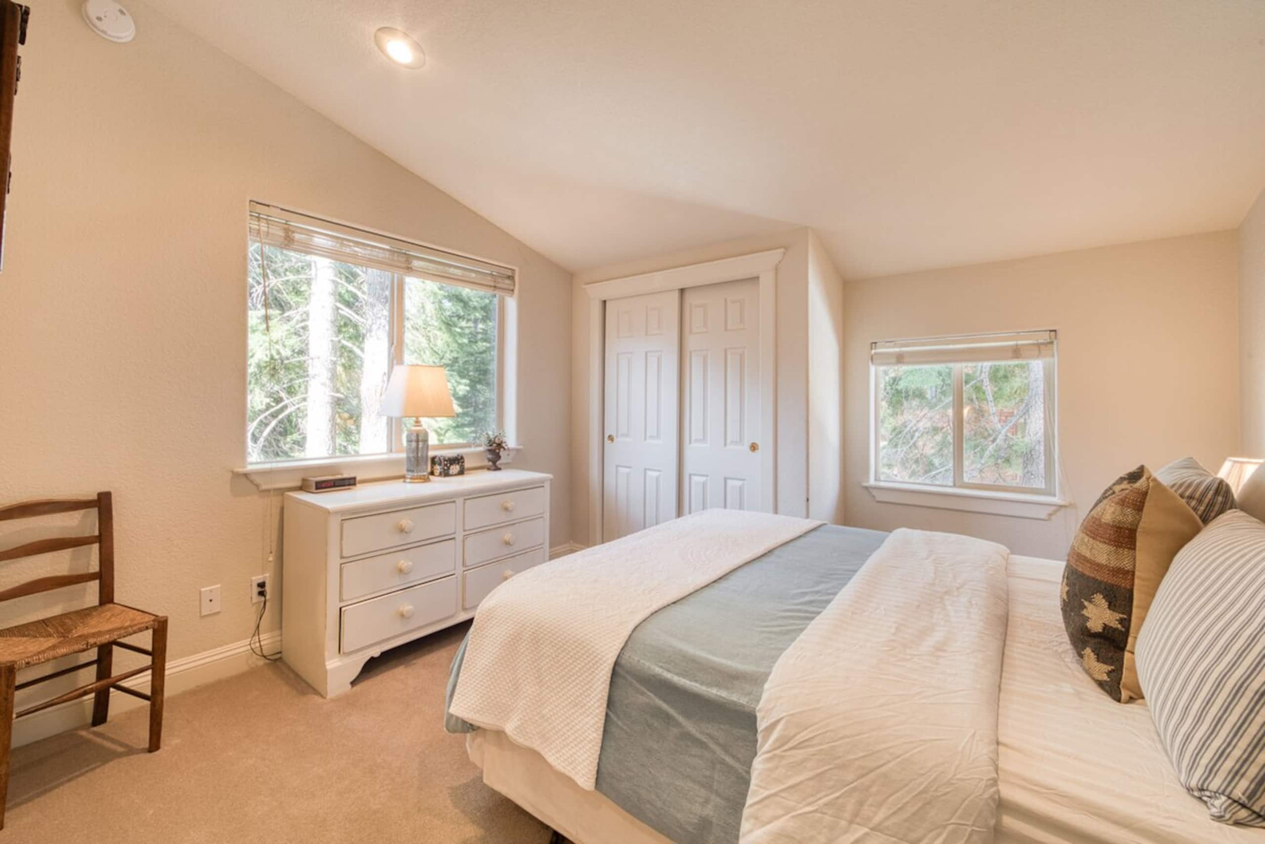 Big Springs Luxury in Northstar - 6BR, Ski Shuttle - Photo 20