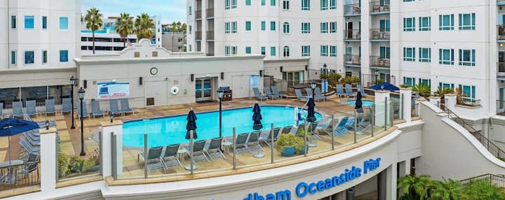 2 Br At Oceanside Pier Resort - Oceanside, Californie