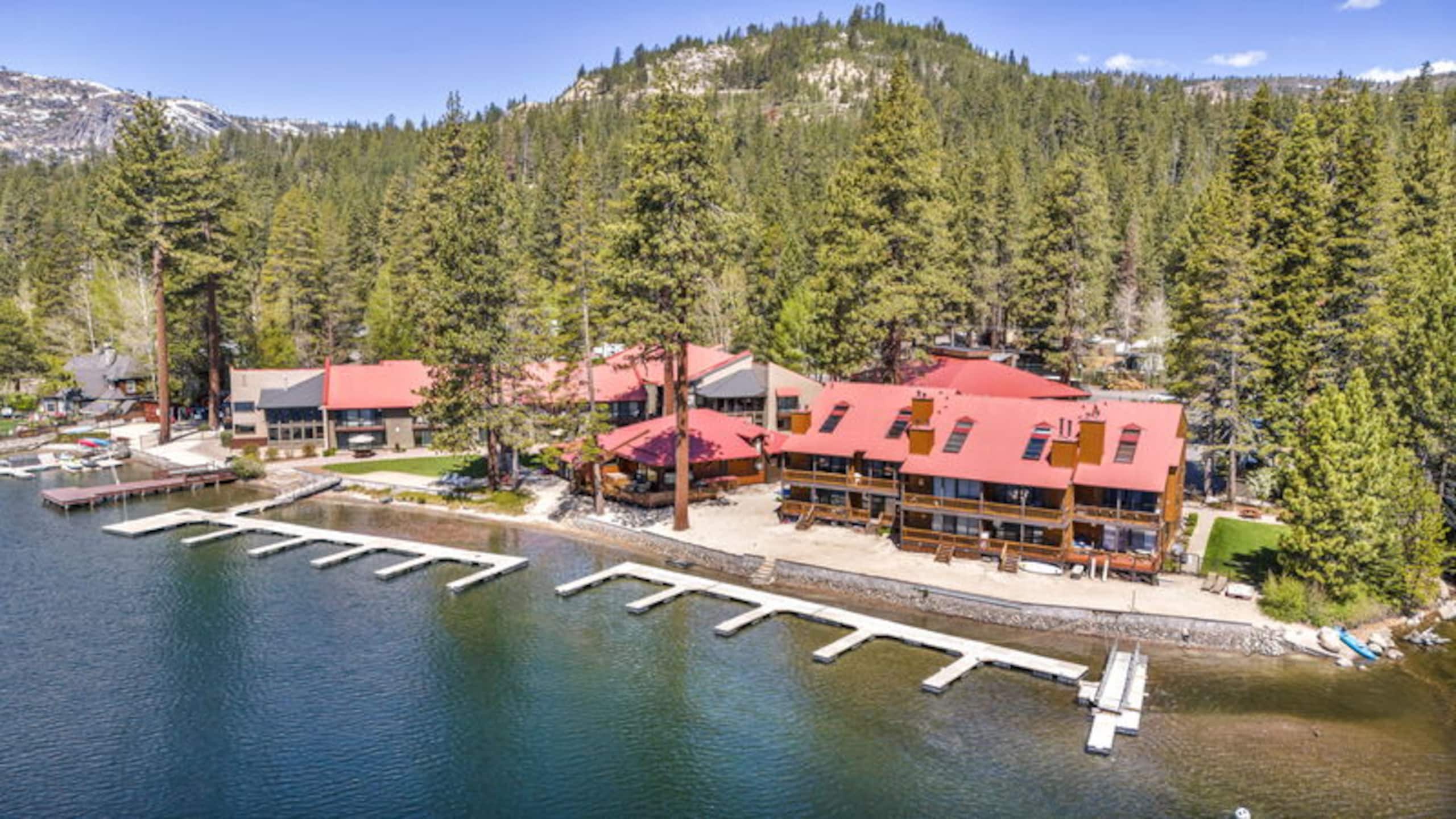 Cozy Studio w/Kitchen 212 at Donner Lake Village - Photo 13