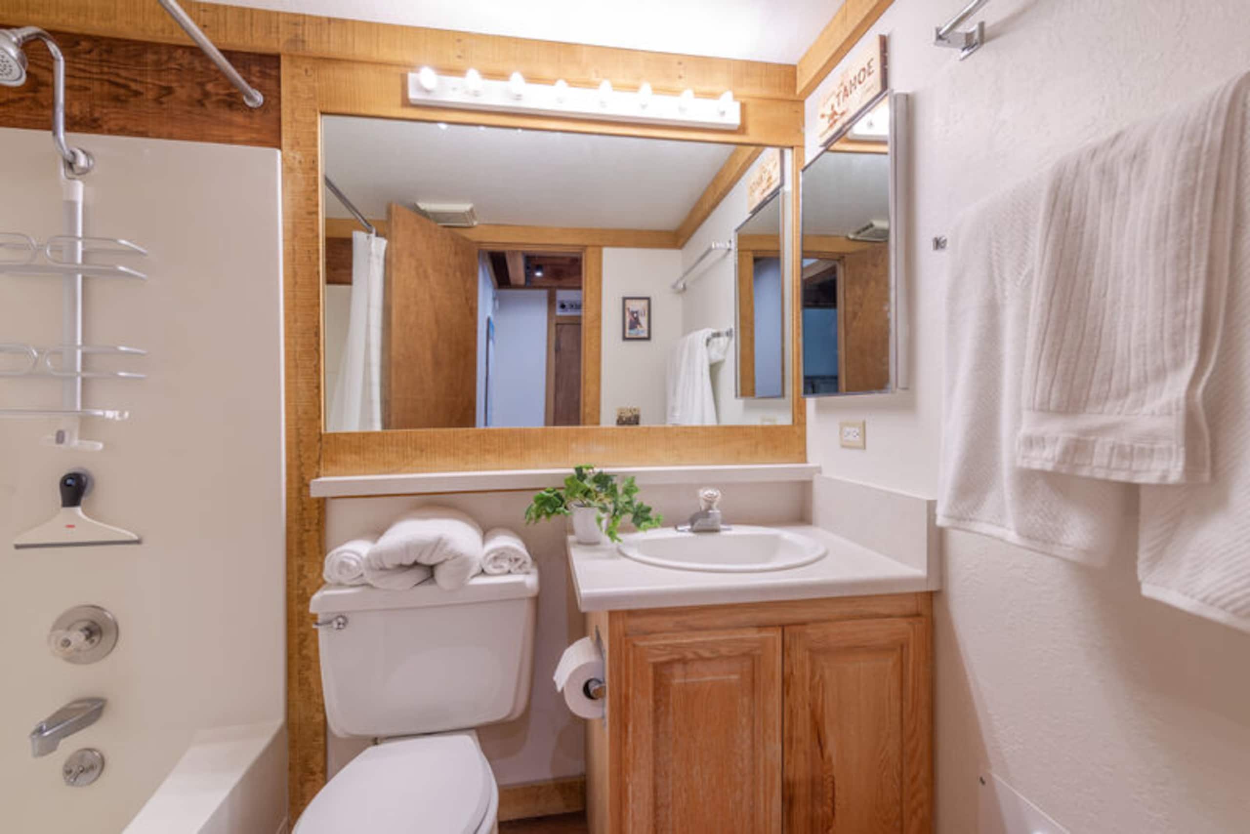 2BR Gold Bend Northstar condo- Black Bear Retreat - Photo 20