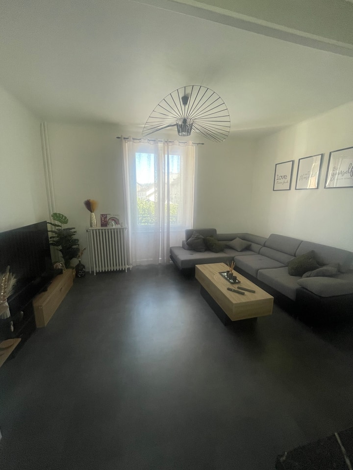 Appartement Idéal Pour Le Théâtre De Rue - Aurillac