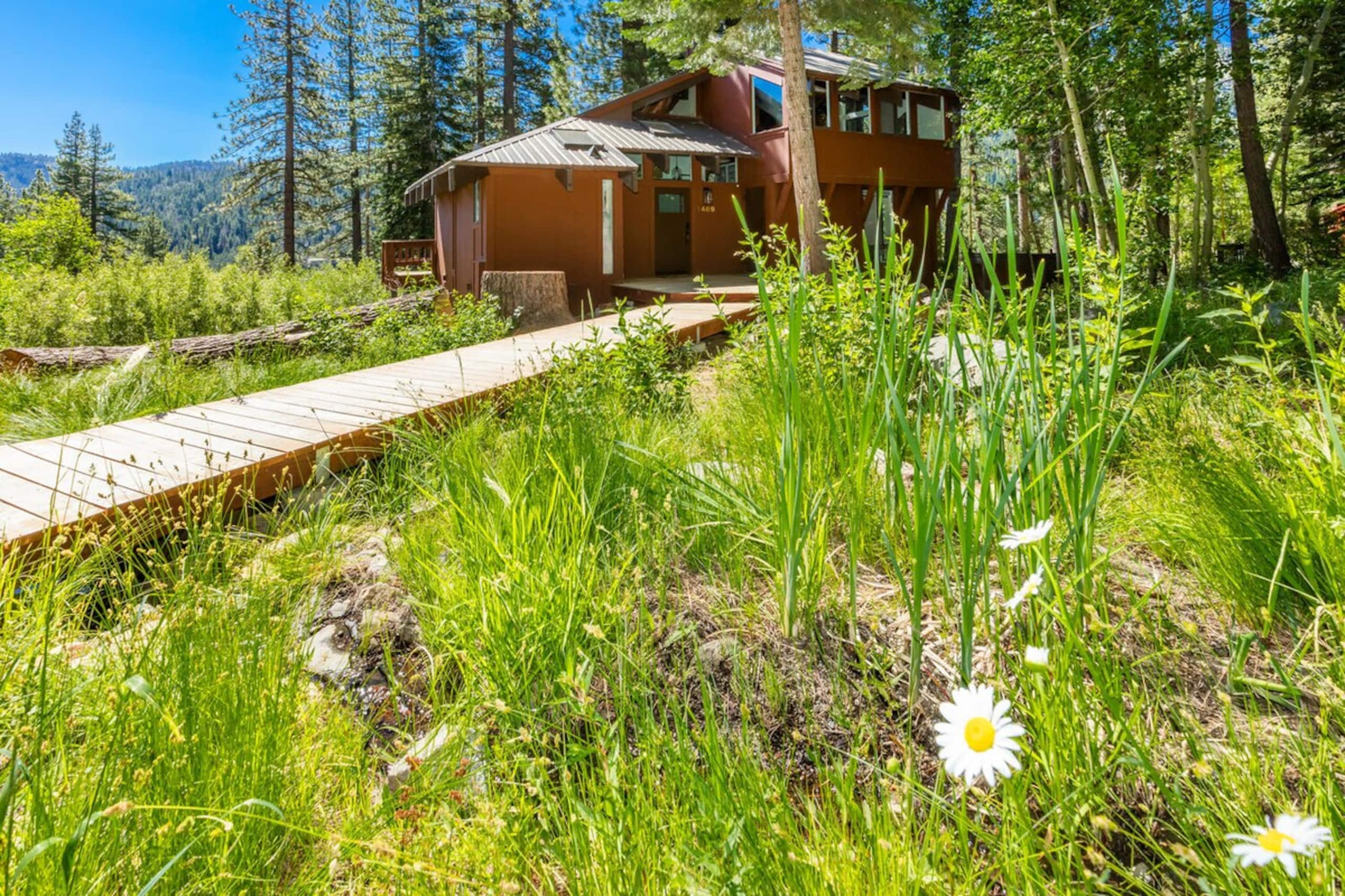 Palisades Retreat w/ Spa-close to Village+Lake - Photo 28