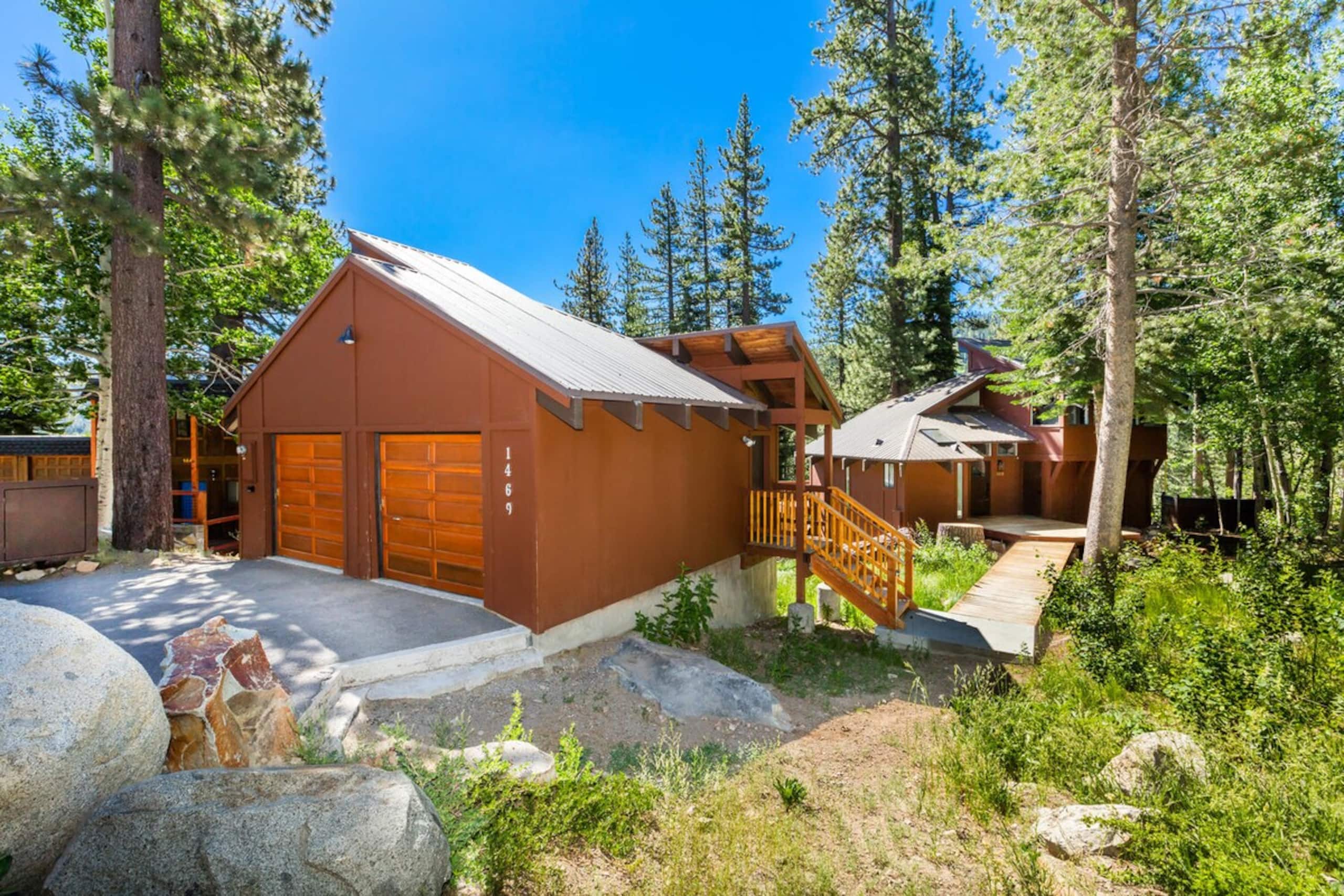 Palisades Retreat w/ Spa-close to Village+Lake - Photo 30