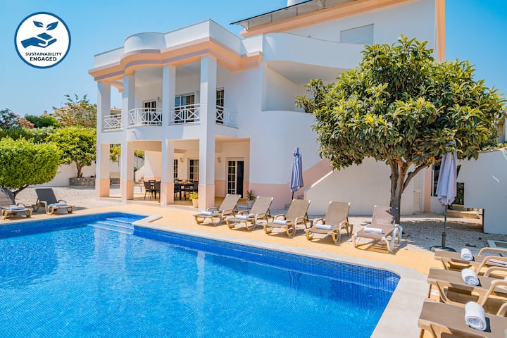 Getaway Villa With Heatable Pool And Bbq - Albufeira