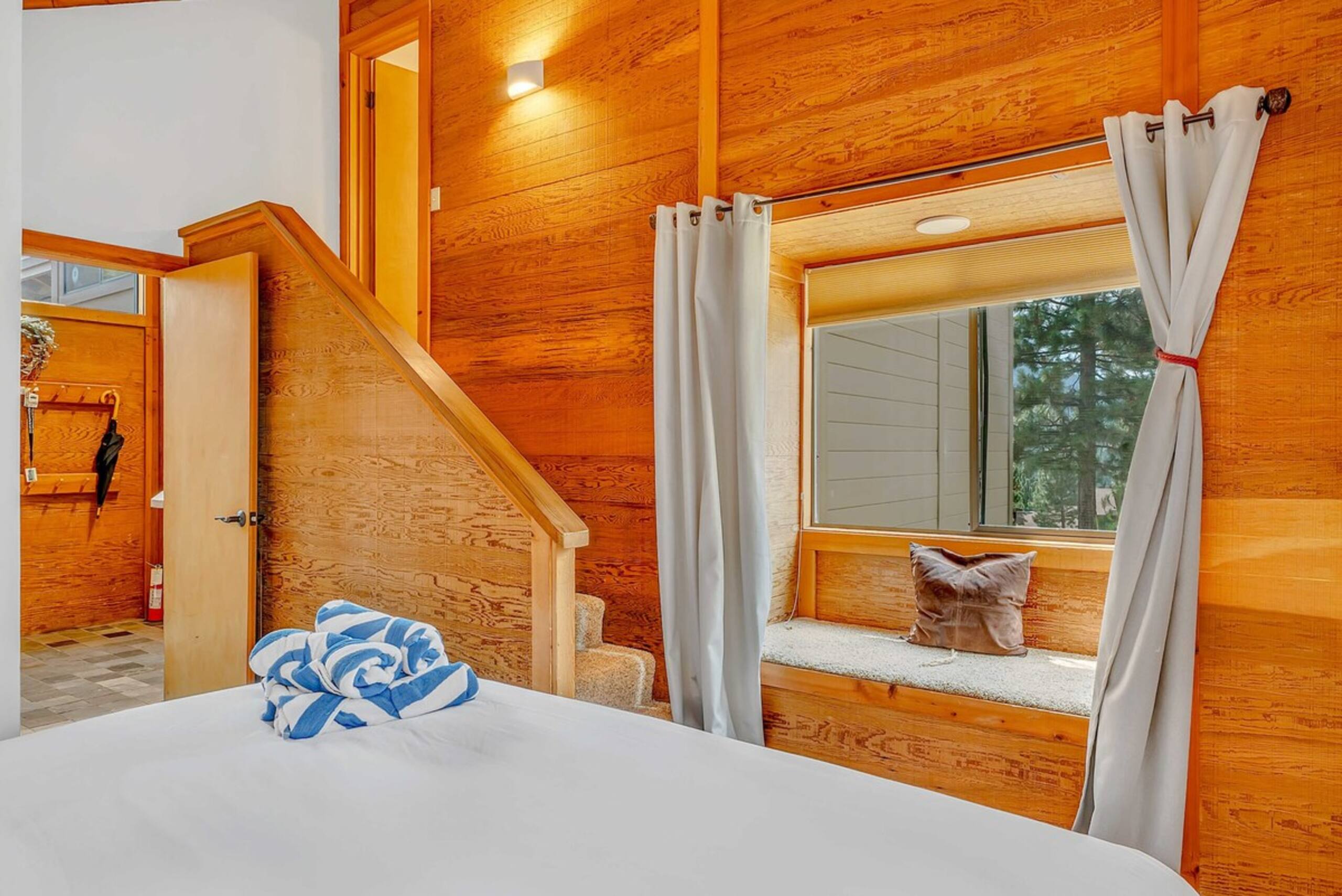 Ski Condo, Mountain View at Northstar - Photo 18