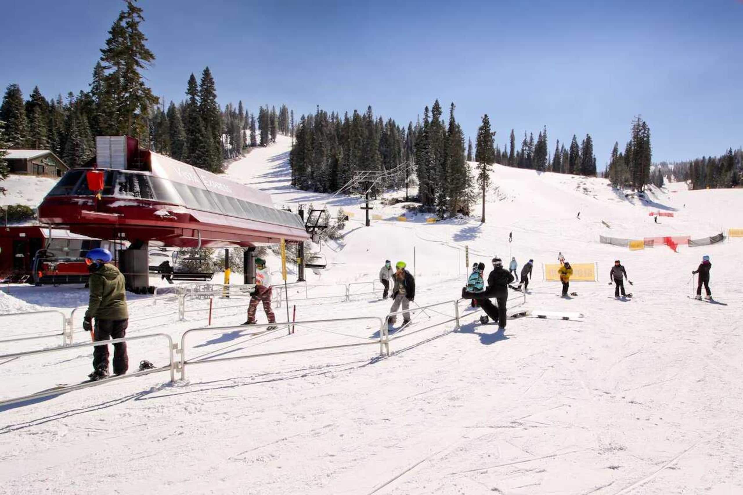 Ski Condo, Mountain View at Northstar - Photo 41