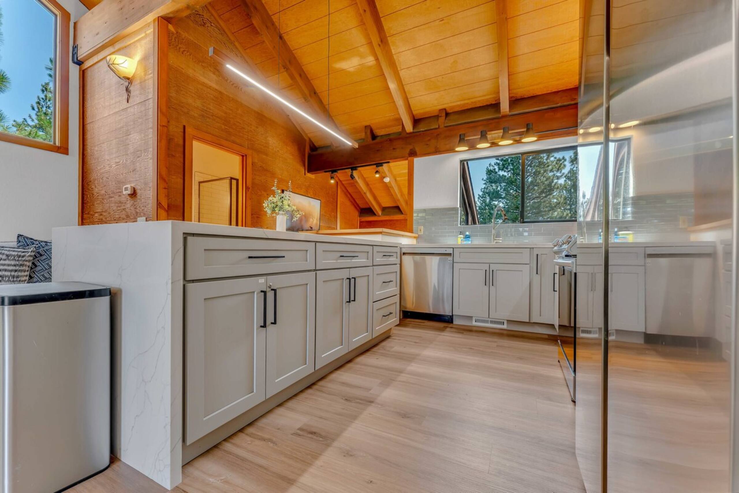 Ski Condo, Mountain View at Northstar - Photo 8