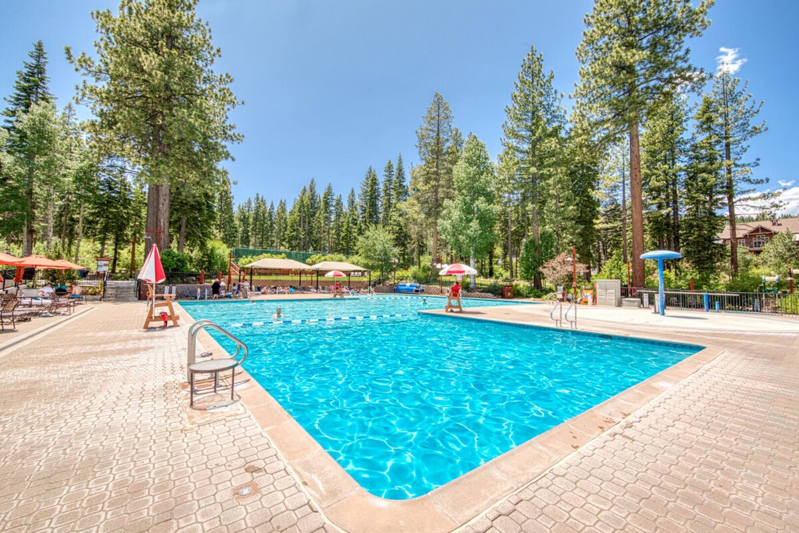Basque Lodge - Ski Shuttle - Pet Friendly - HOA - Photo 37
