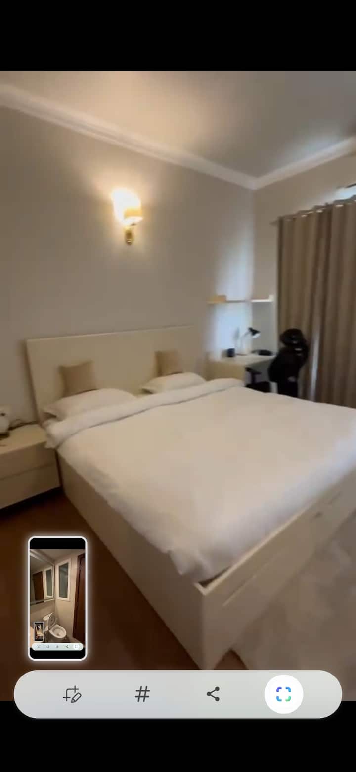 The Room Central Park Flower Valley Sohna Road - Sohna
