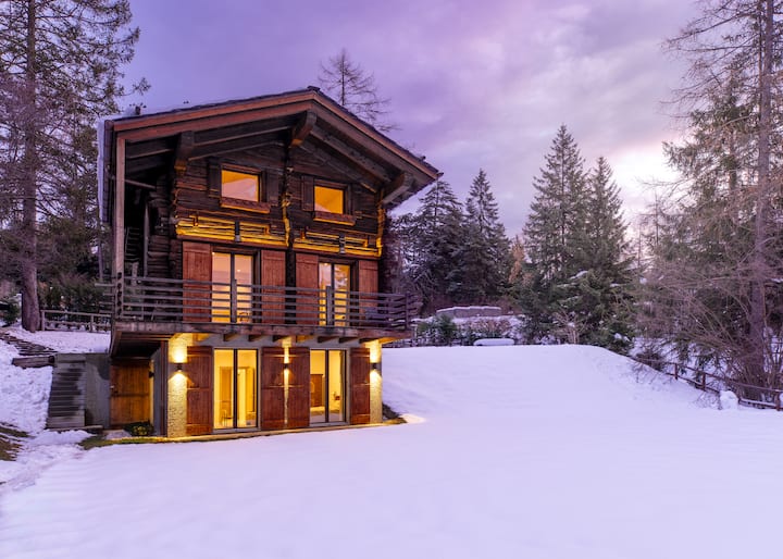Historic Mazot Retreat By Mrs Miggins - Full Cha - Sierre