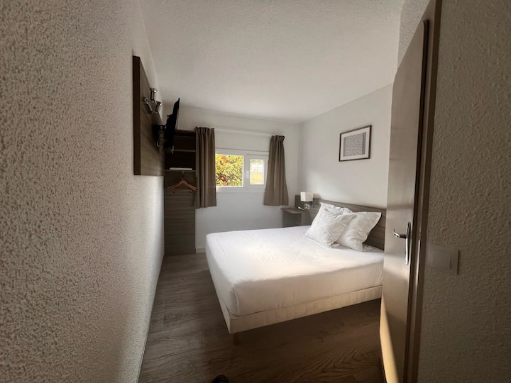 Chambre Double Hôtel - Aubagne