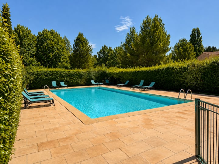 Appartement, Terrasse, Piscine Et Parking - Fuveau