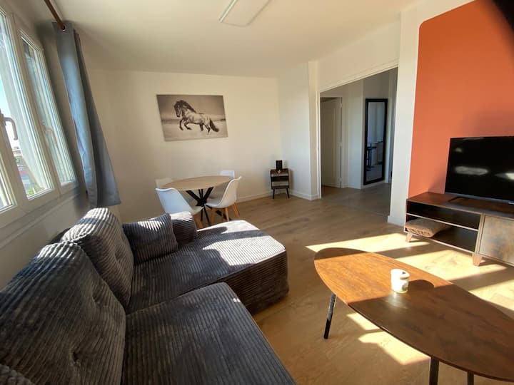 T4 Entier Climatisé, Très Lumineux, Wifi, Balcon - Valence