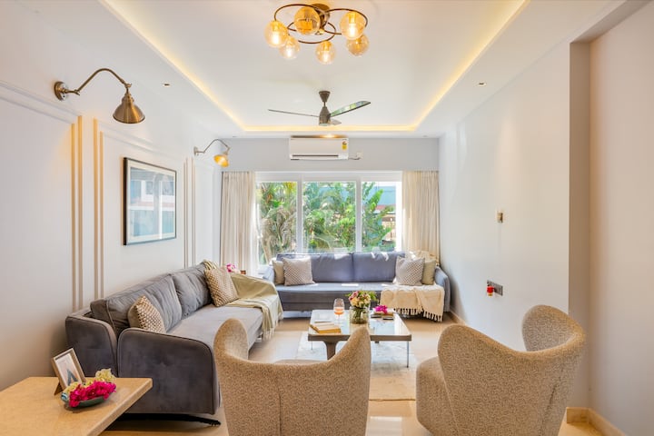 Living room image 5