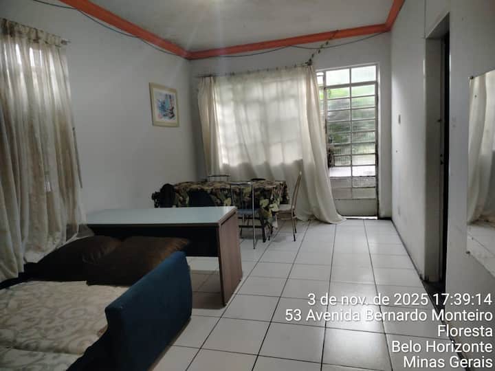 Região Central  Casa 3 Quartos Estilo Colonial - Belo Horizonte