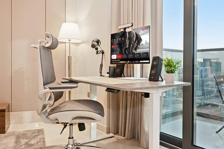 Workspace, Pool & Sauna · 1br In Business Bay - アラブ首長国連邦