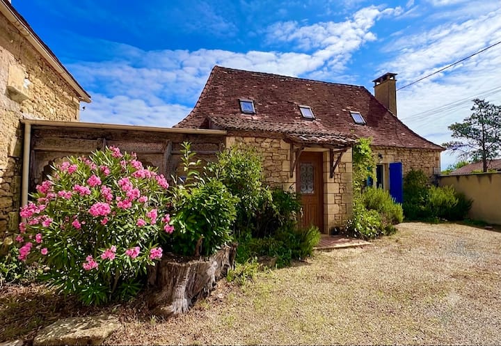 Maison Périgourdine Dans Le Périgord Noir, Piscine - Le Bugue