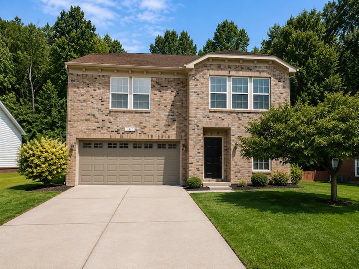 Spacious Home Near A&t & Coliseum - Greensboro