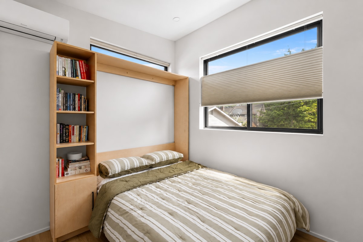 Modern Retreat