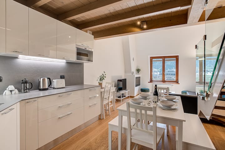Apartment Colibri - Central Chamonix - Sleeps 4-6 - Chamonix-Mont-Blanc