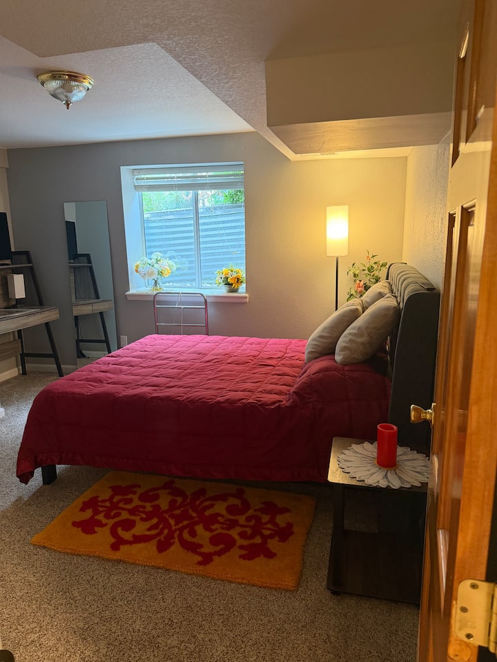 1br Basement Suite With Private Entrance - Broomfield, CO