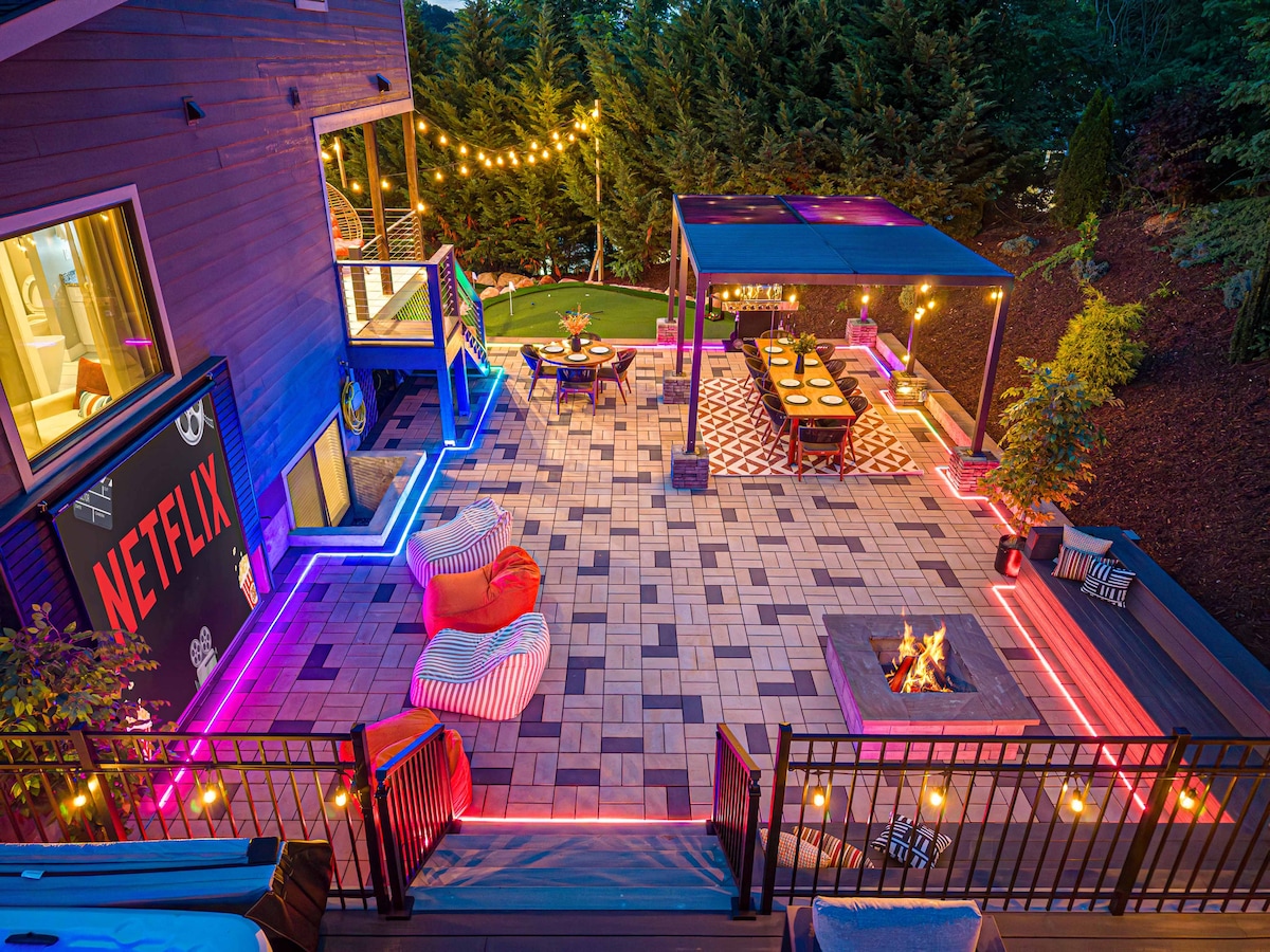 Lux Resort outdoor living