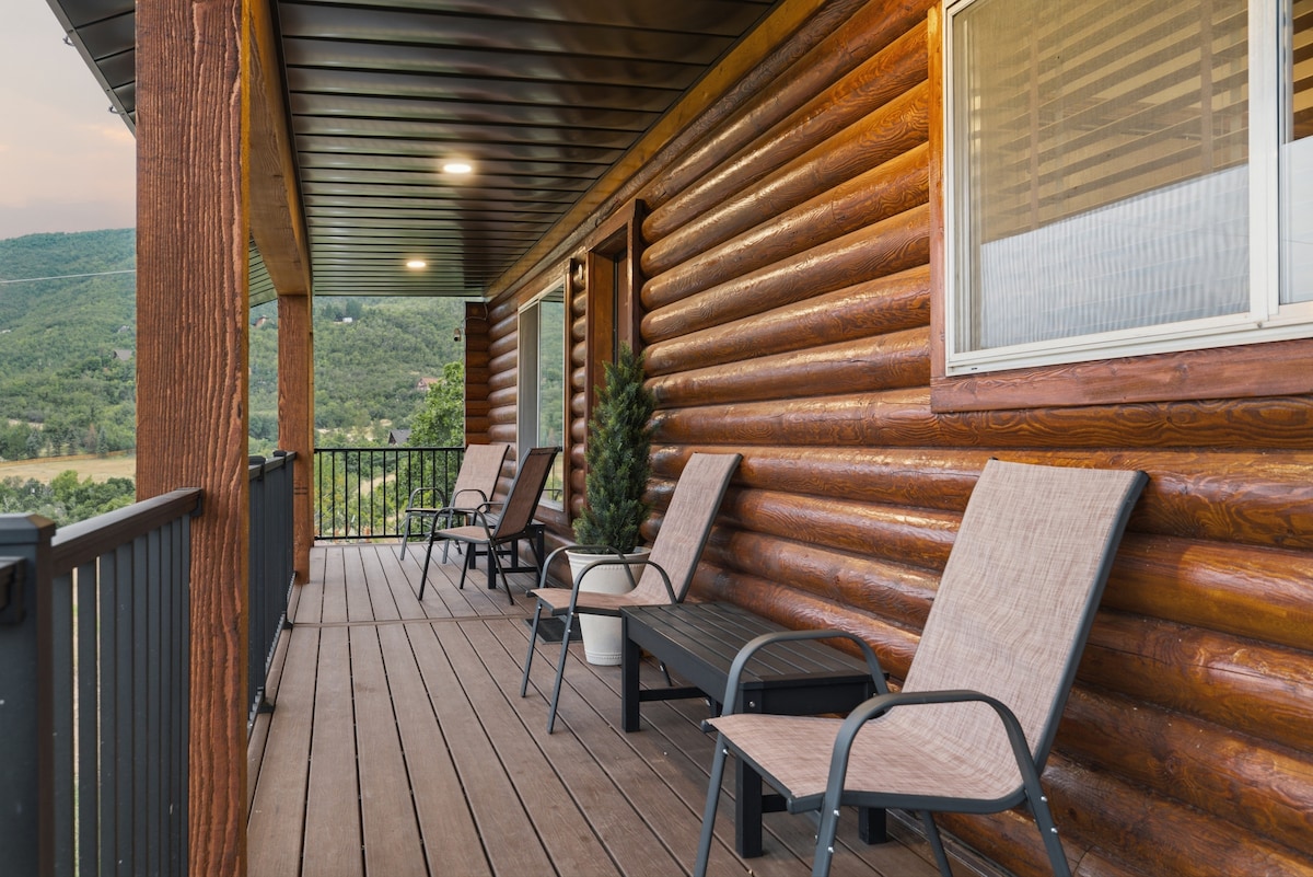 Midway Mountain Cabin