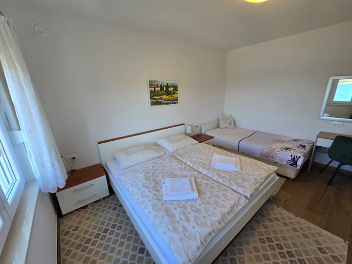 غرفة النوم 1