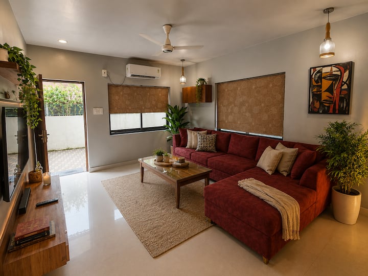 Living room image 3