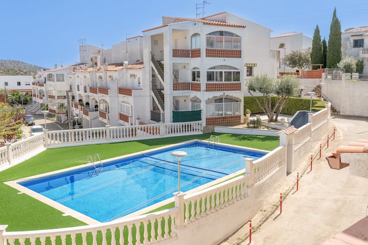 Cozy Studio With Shared Pool - Cadaqués