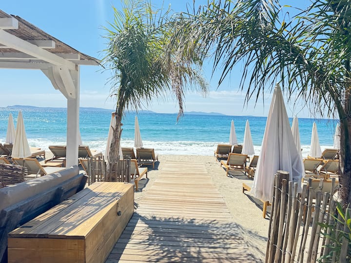 Mazet à 80 M De La Plage Via Chemin Privé - Le Lavandou