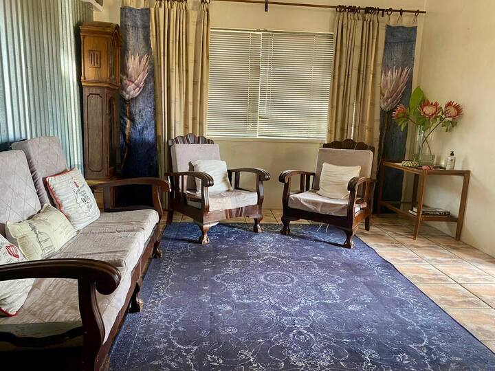 Country Self Catering House In Midrand, Sleeps 6 - Tembisa
