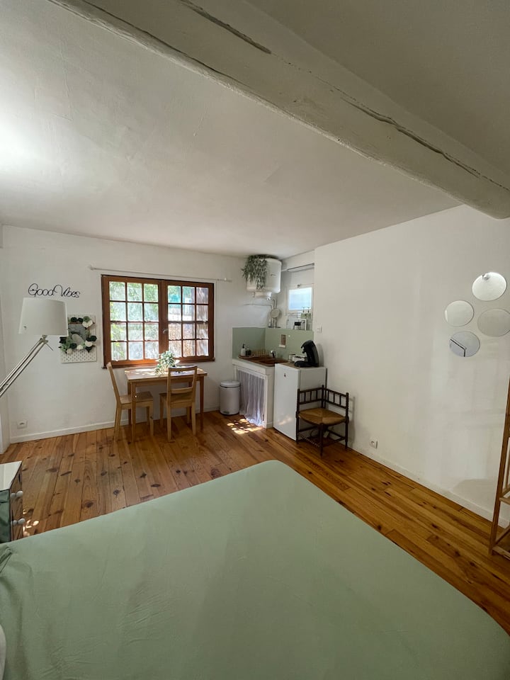 Chambre Cosy Indépendante Aux Portes De Marseille - Allauch