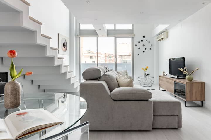 Moderno Y Acogedor Tríplex En Chamartín - Alcobendas