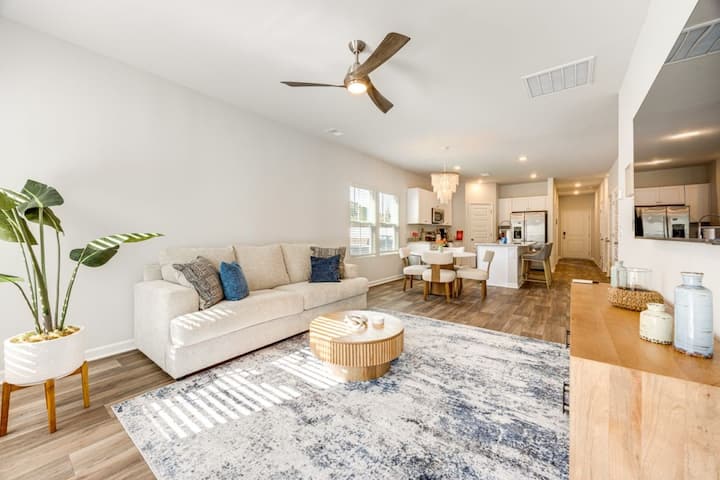 Sea La Vie At Oib | Townhome Near Golf & Beaches - Ocean Isle Beach, NC