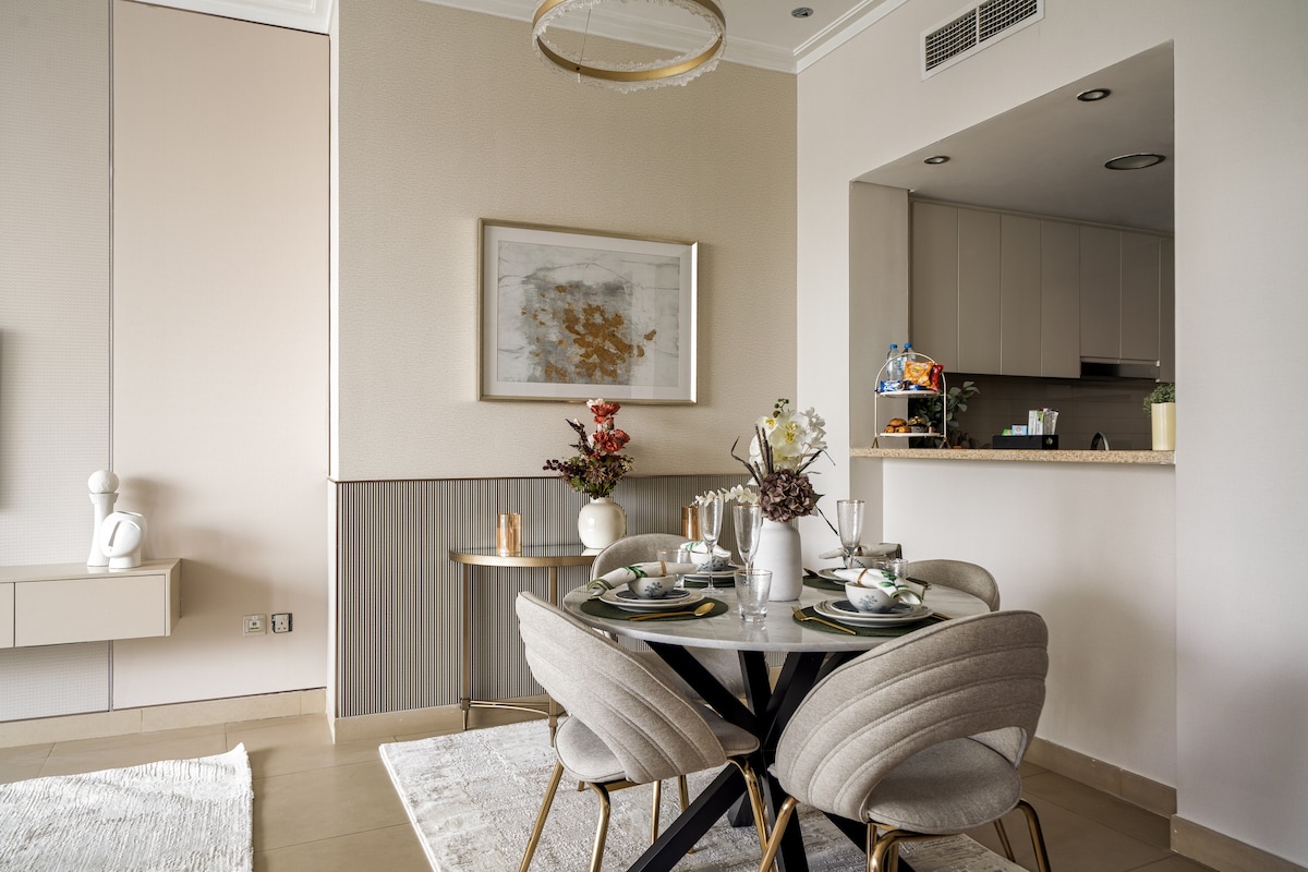 1 Bedroom Furnished Apartment with Fountain View | Burj Vista 4