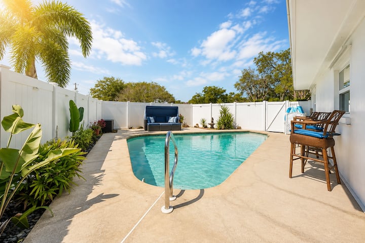 Clearwater Oasis | Private Pool | 5mi From Beach - Clearwater