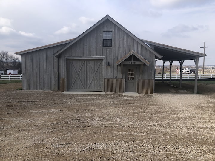 Scenic Escape On Acreage With Longs Peak Views - Longmont, CO