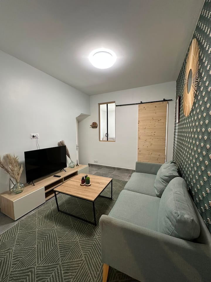 Bel Appartement Comprenant 2 Chambres - Nanterre