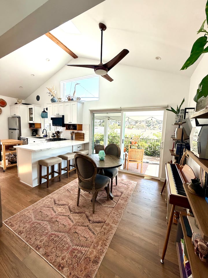 Bright New Guest House Near Lake Murray - La Mesa, CA