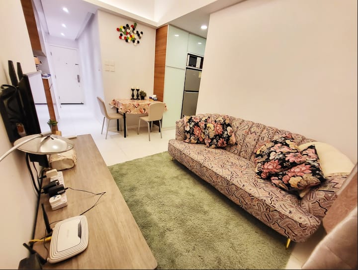 Modern 3-bedroom Flat In The Heart Of Causeway Bay - Sheung Wan