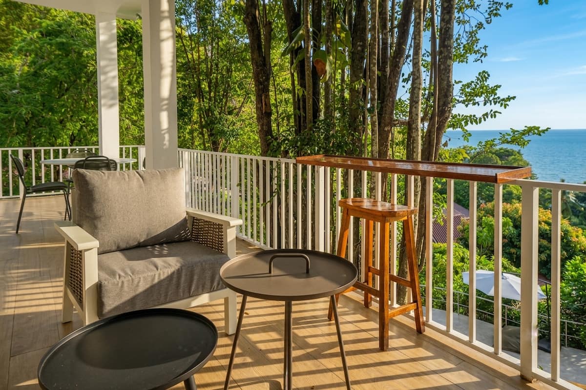 Villa photo 1