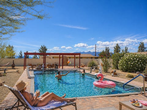 Private POOL Cottage Games Grill Fire Pit Mtn View