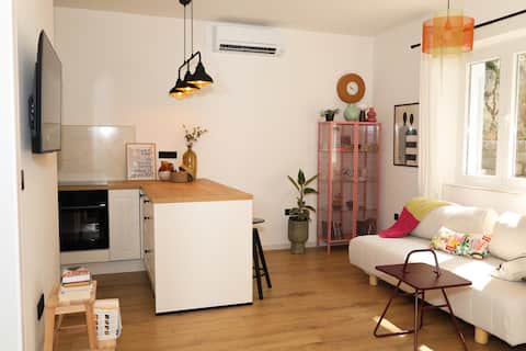 Top Airbnb: Apartman Tote, free parking in Rožat