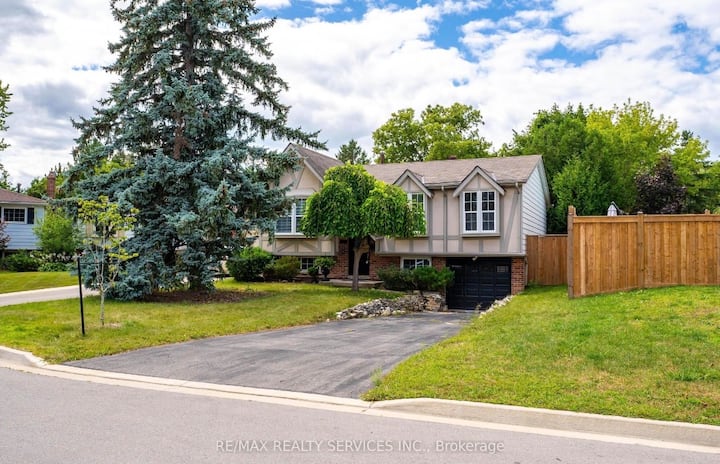 1+1 Full Furnished Basement - Burlington